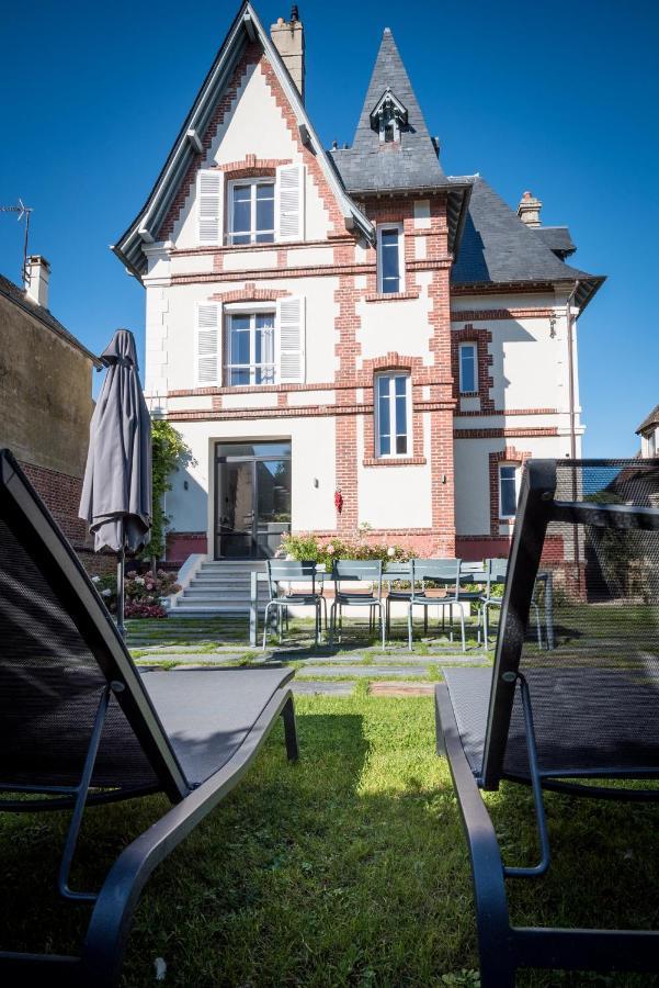 Villa Berry Centre Deauville - Chic & Stylee - Magnifique Jardin Luaran gambar